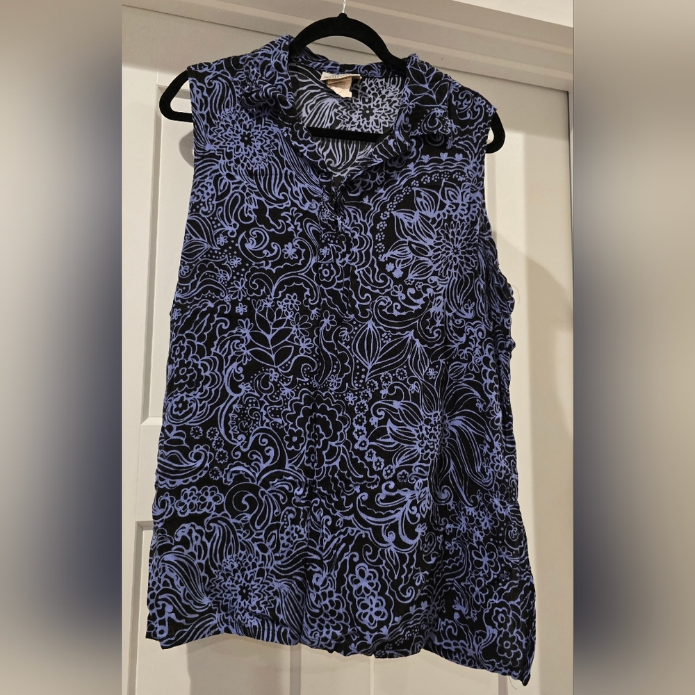 Floral Patterned Sleeveless Top
